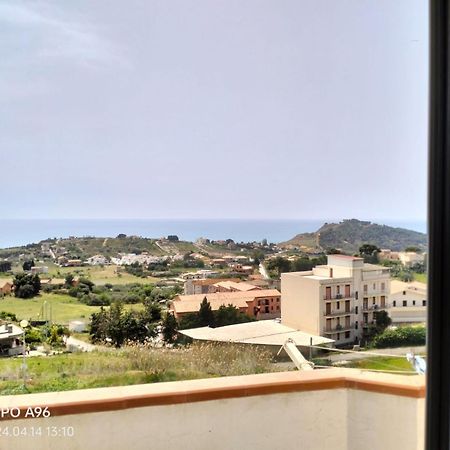 Casa Vacanze Da Francesca Realmonte Kültér fotó